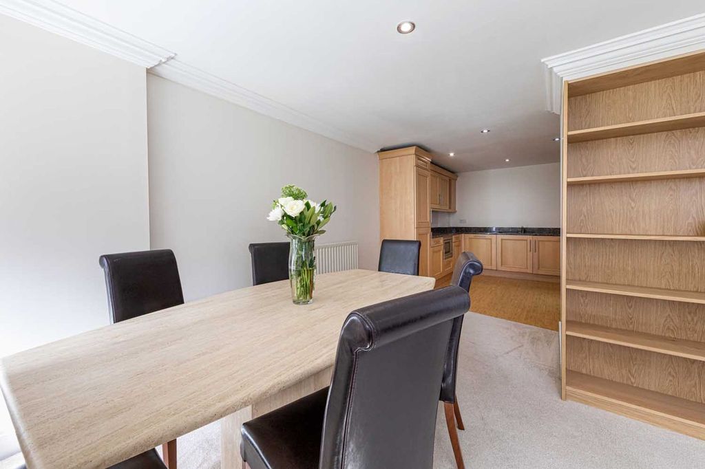 Additional image 2 of 3 bed flat for sale4 Adderstone Court, Adderstone Crescent, Jesmond, Newcastle Upon Tyne, Tyne And Wear NE2