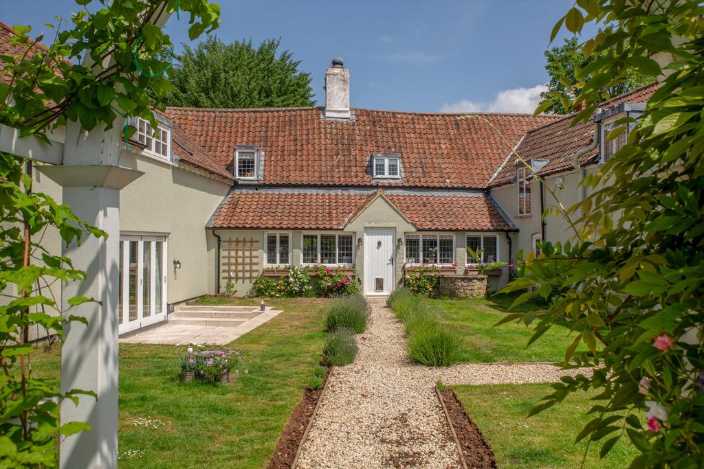 Additional image 25 of 6 bed detached house for saleLower Tockington Road, Tockington, Bristol BS32