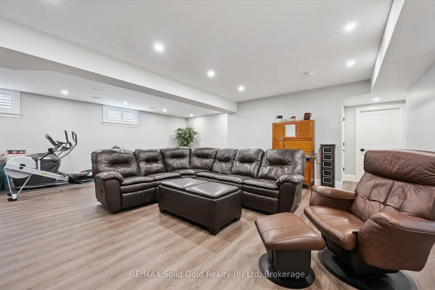 Additional image 12 of 120 Village Road