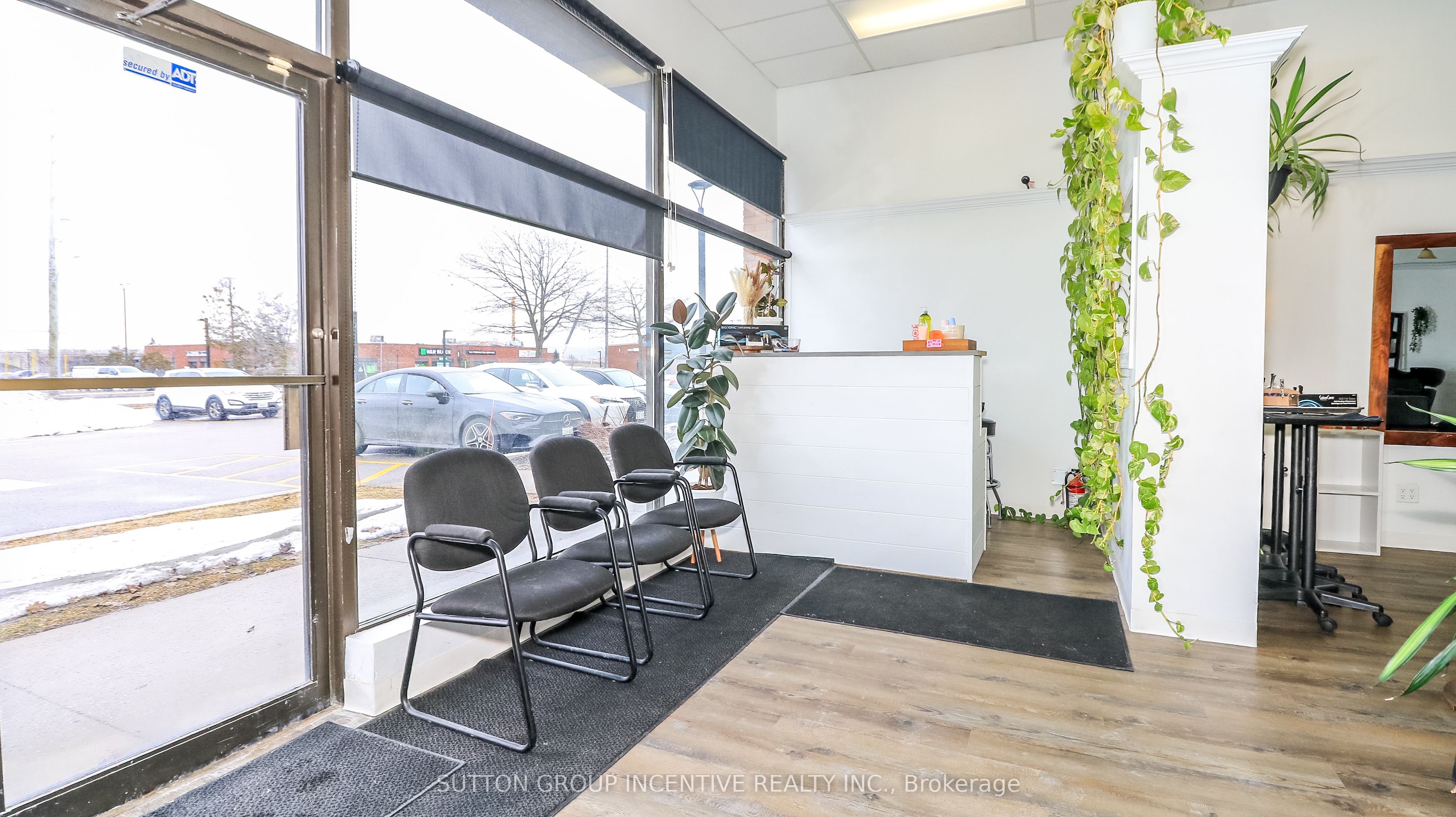 Additional image 2 of 515-34 Cedar Pointe Drive, Barrie, ON, L4N 5R7