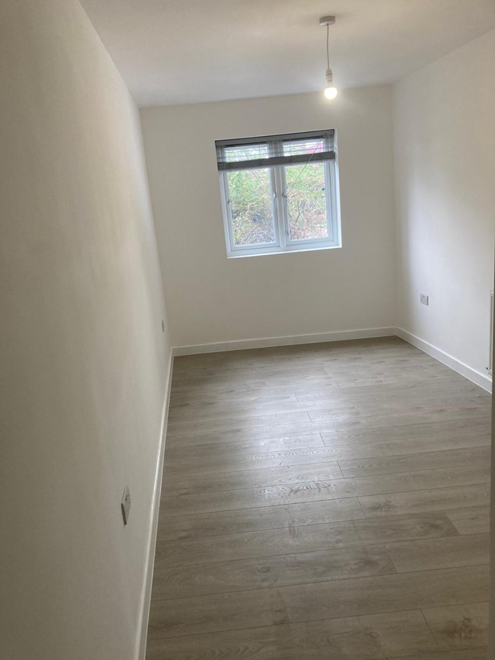 2 Bed Flat, Ilderton Road, SE15, N1 7GU
