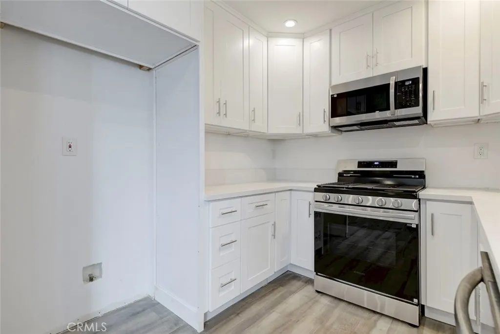 Additional image 9 of 11326 Haskell Avenue, Granada Hills, CA 91324