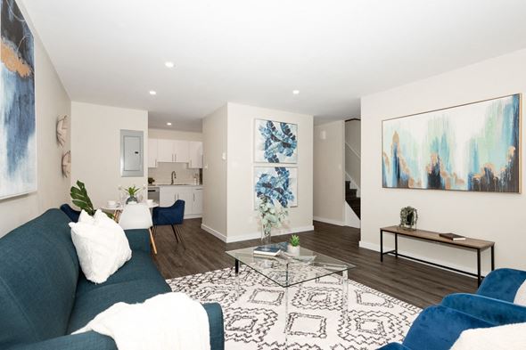 244 – 276 Adsum Drive, Winnipeg, MB, R2P 0W2