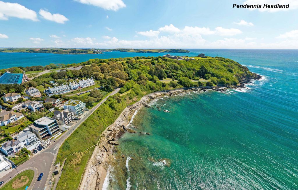 Additional image 16 of 3 bed flat for saleCliff Road, Falmouth, Cornwall TR11