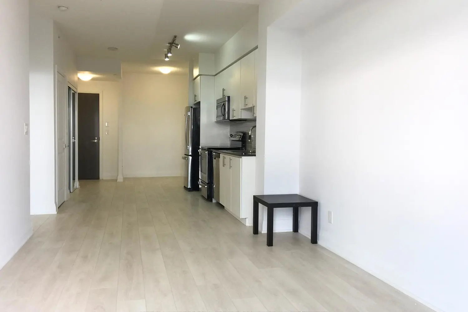 Additional image 5 of 7161 Yonge Street 1427