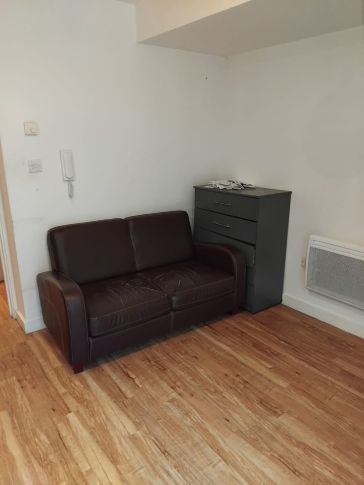 Additional image 2 of 1 Bed Flat, Withy Grove, M4, N1 7GU