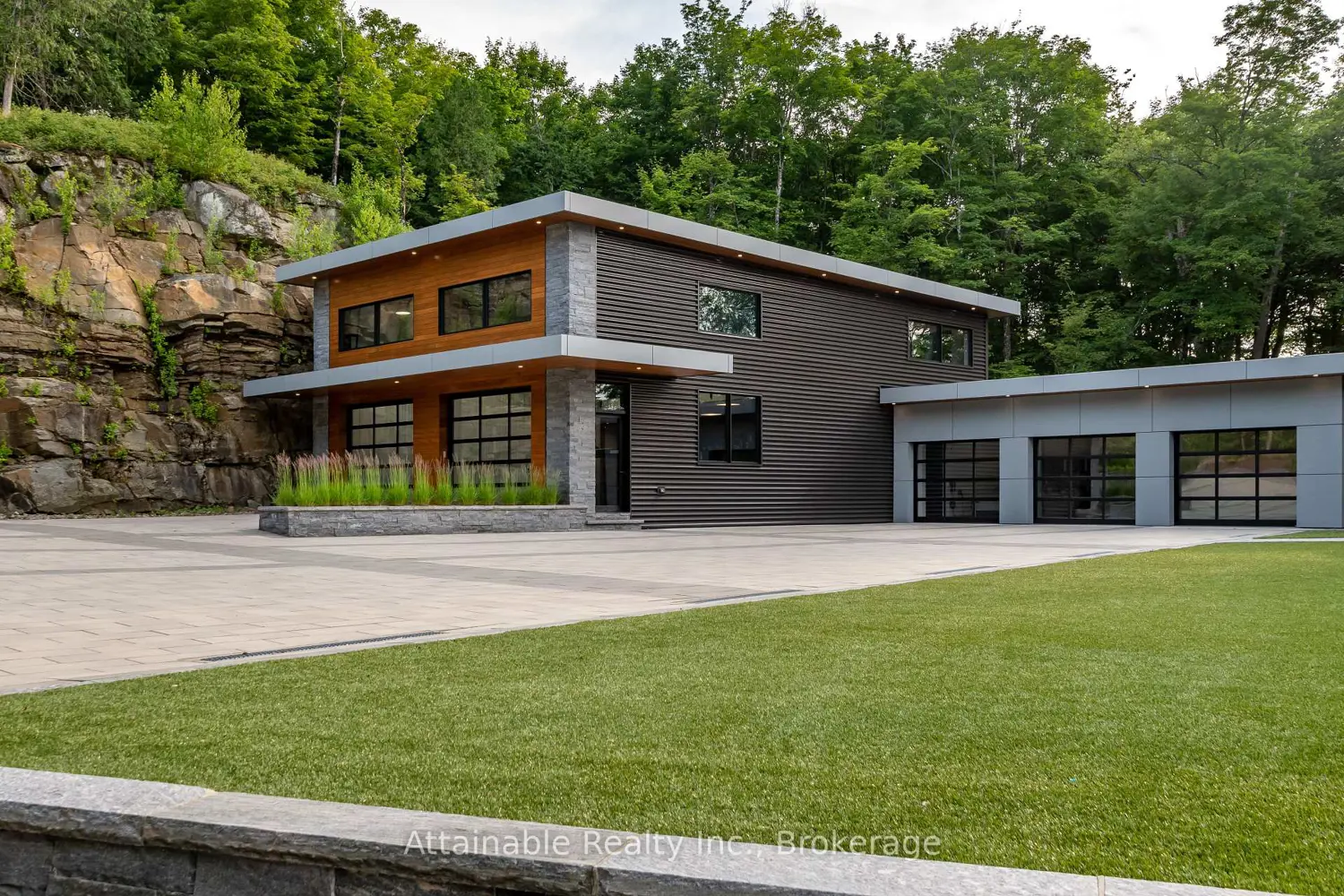 Additional image 10 of 300 West Browns Road