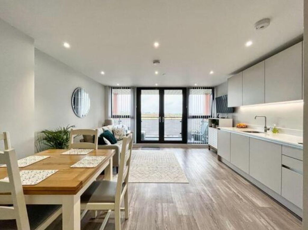 Additional image 11 of 2 bed flat for saleRest Bay, Porthcawl CF36