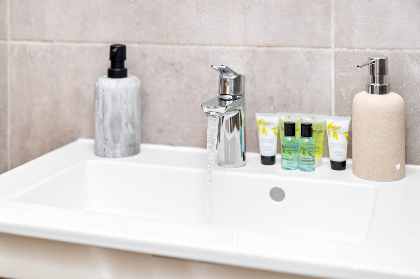 Additional image 2 of 5 Bed Semi-Detached House, Brooklands Road, B28, N1 7GU