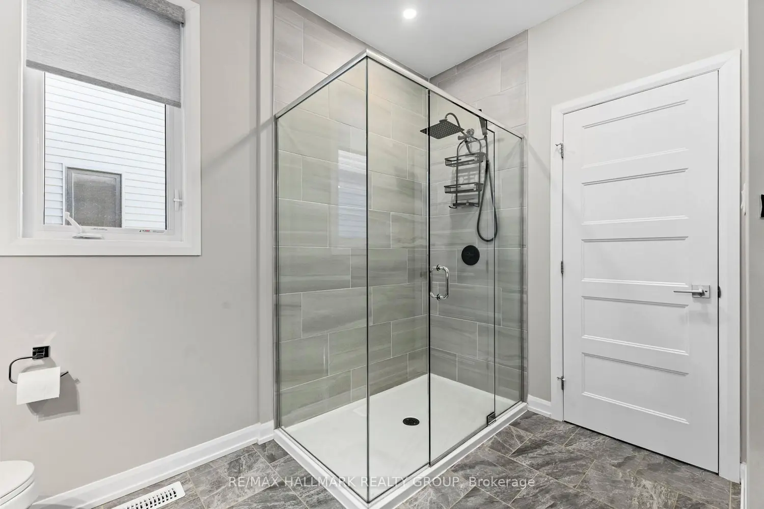 Additional image 11 of 433 Sterling Avenue