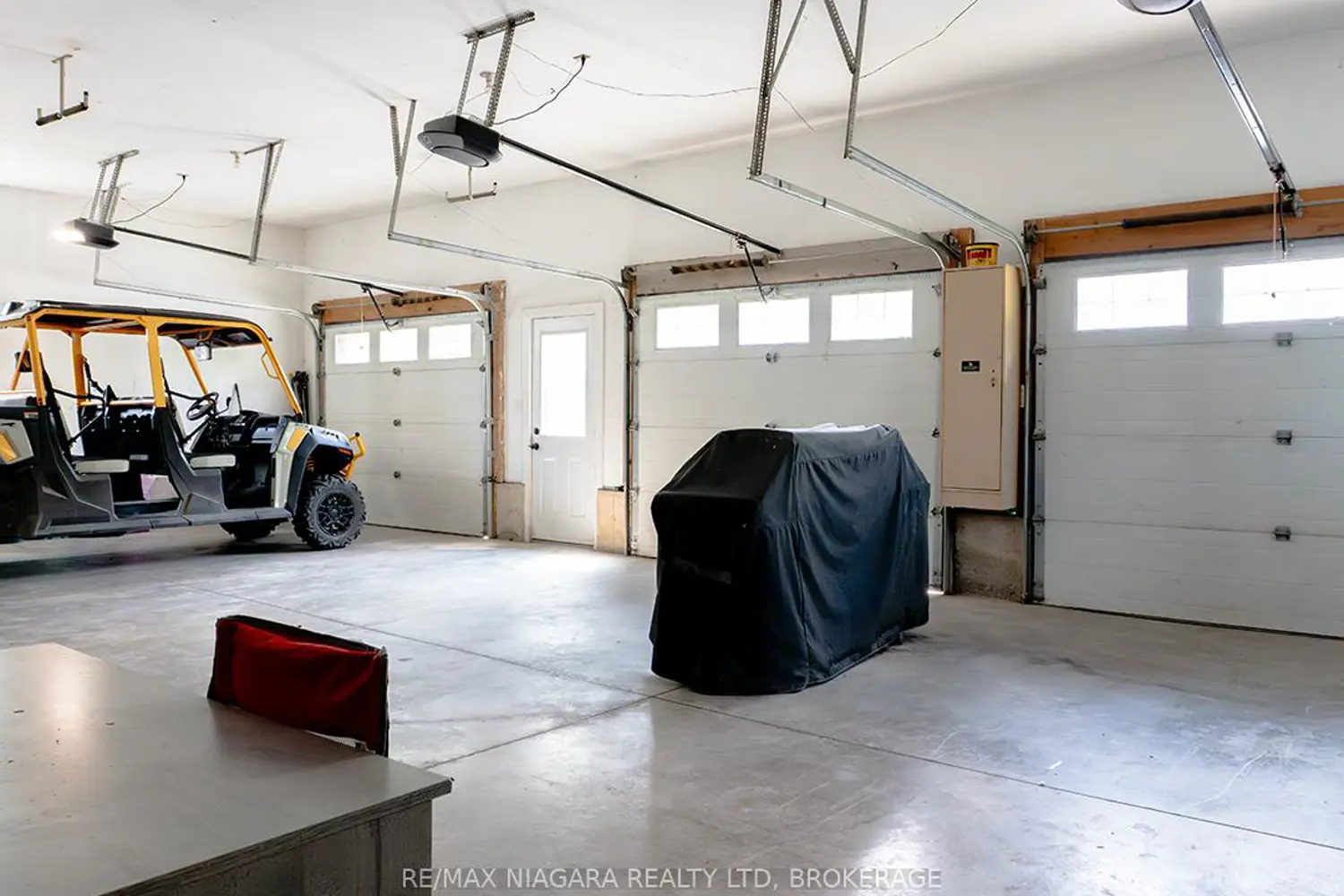 Additional image 11 of 3481 Troup Road