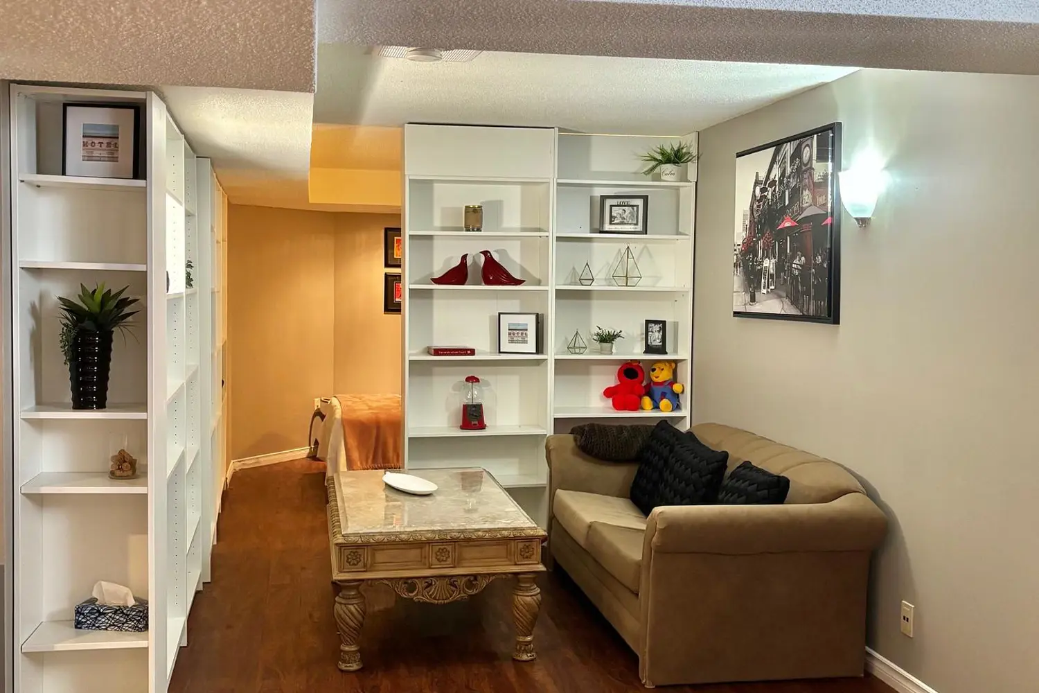 Additional image 15 of 690 Peter Robertson Boulevard