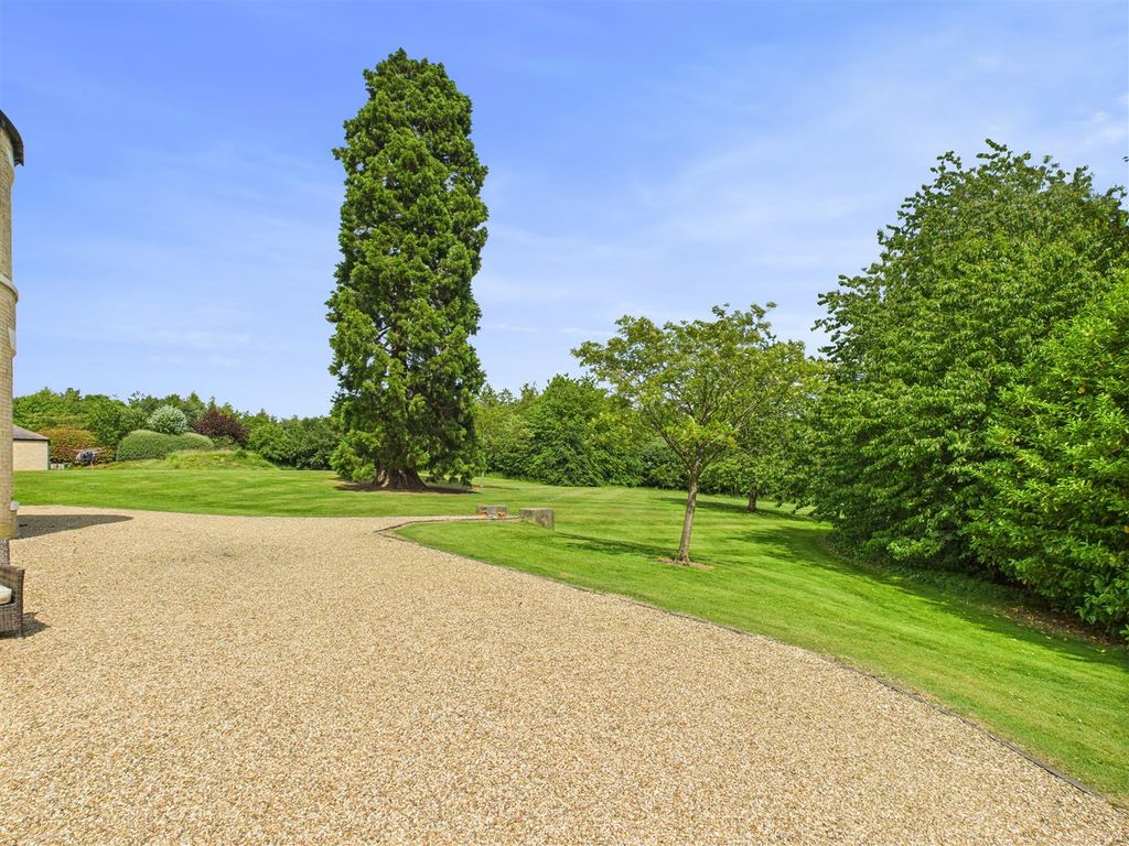 Additional image 20 of 2 bed flat for saleRiplingham Road, Raywell HU16