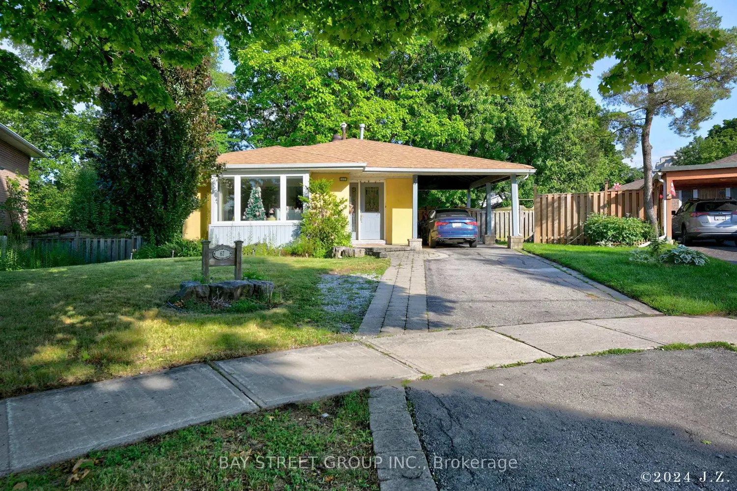 67 Grove Park Crescent