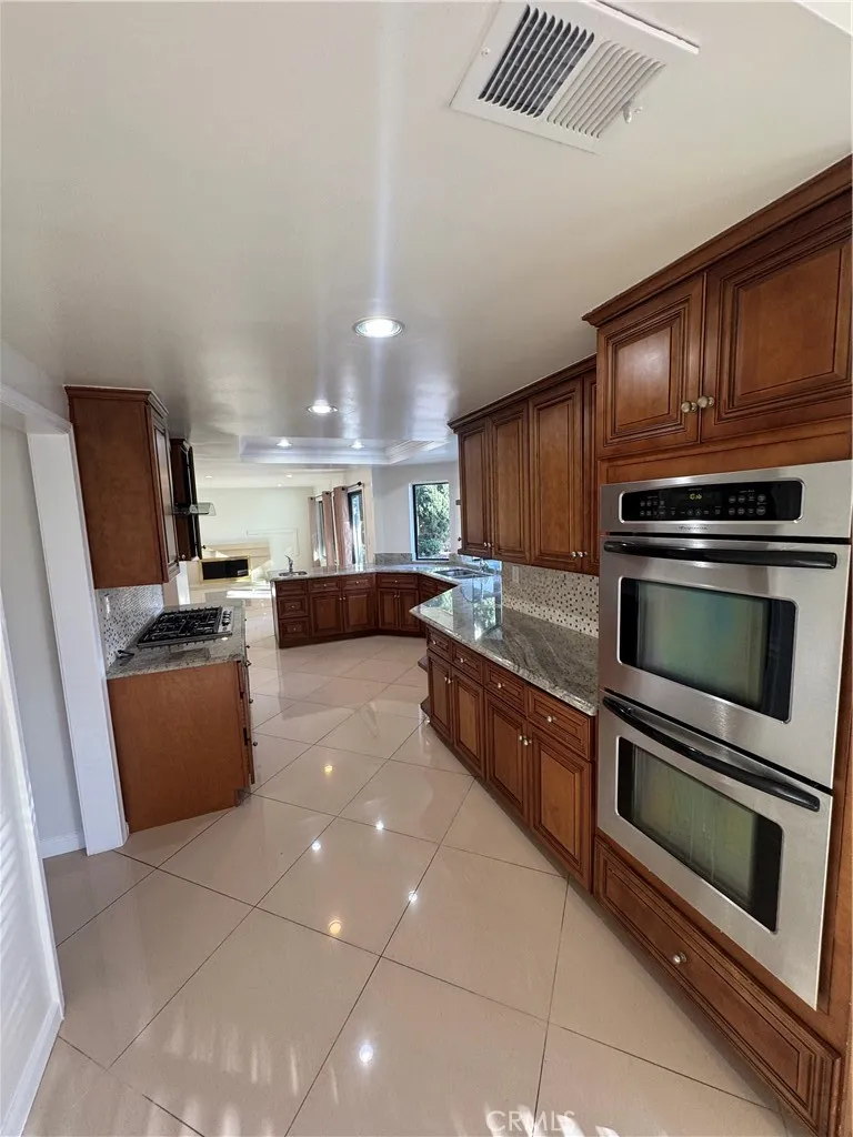 Additional image 39 of 11445 Etiwanda Ave, Porter Ranch, CA 91326