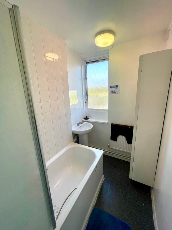 Additional image 6 of Room in a Shared Flat, Stepney Green, E1, N1 7GU