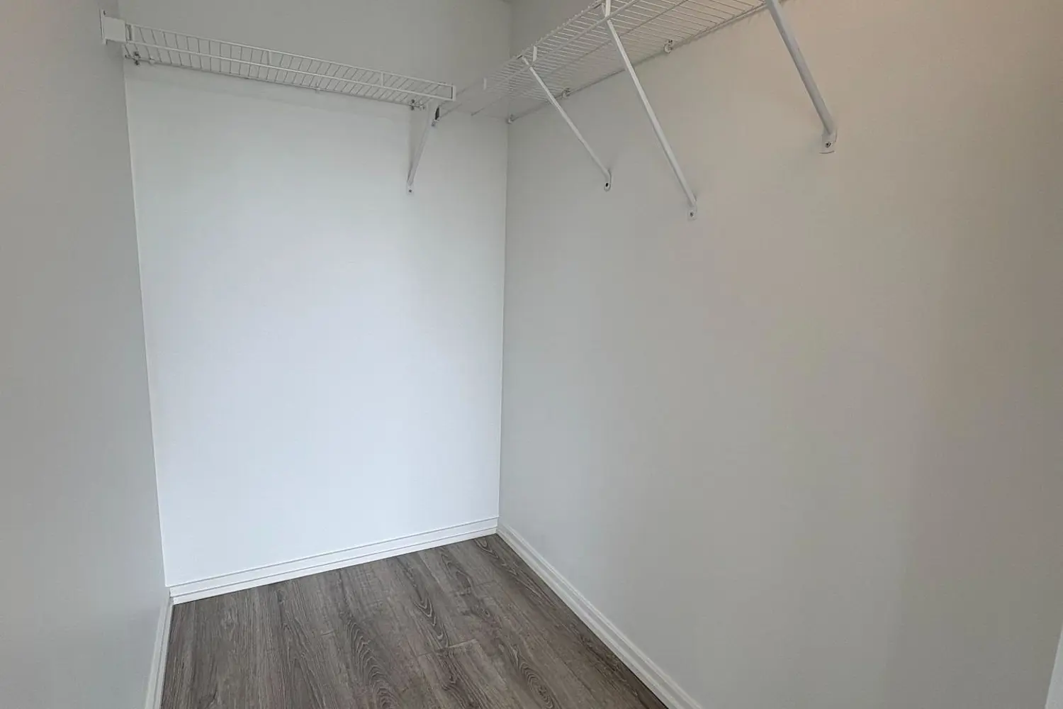 Additional image 13 of 8 Hillsdale Avenue 735