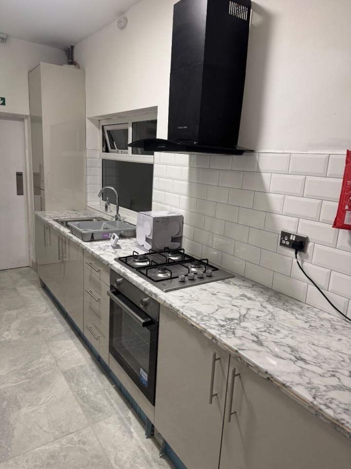 Additional image 4 of Room in a Shared House, Sarehole Road, B28, N1 7GU