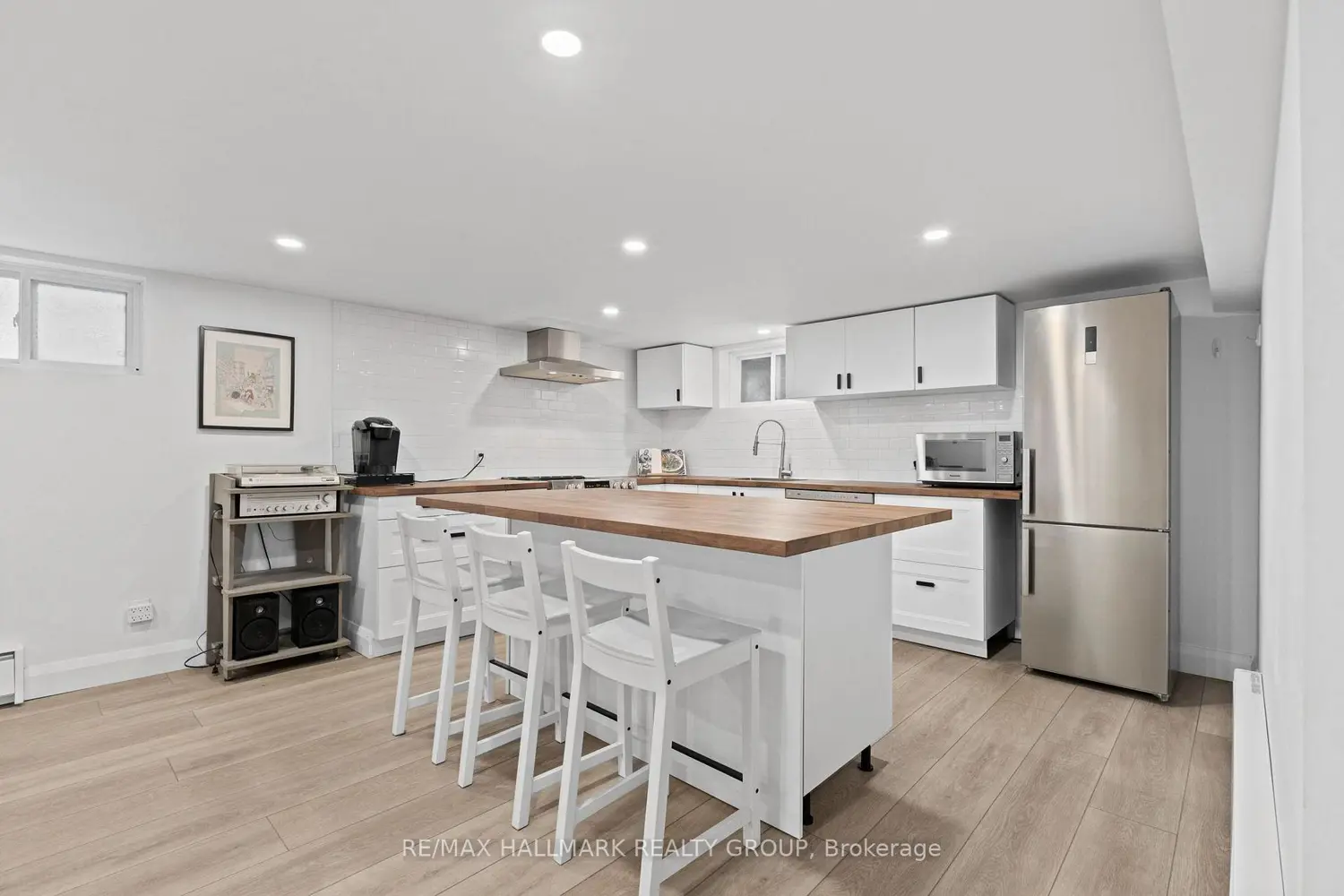 Additional image 13 of 321 Clemow Avenue