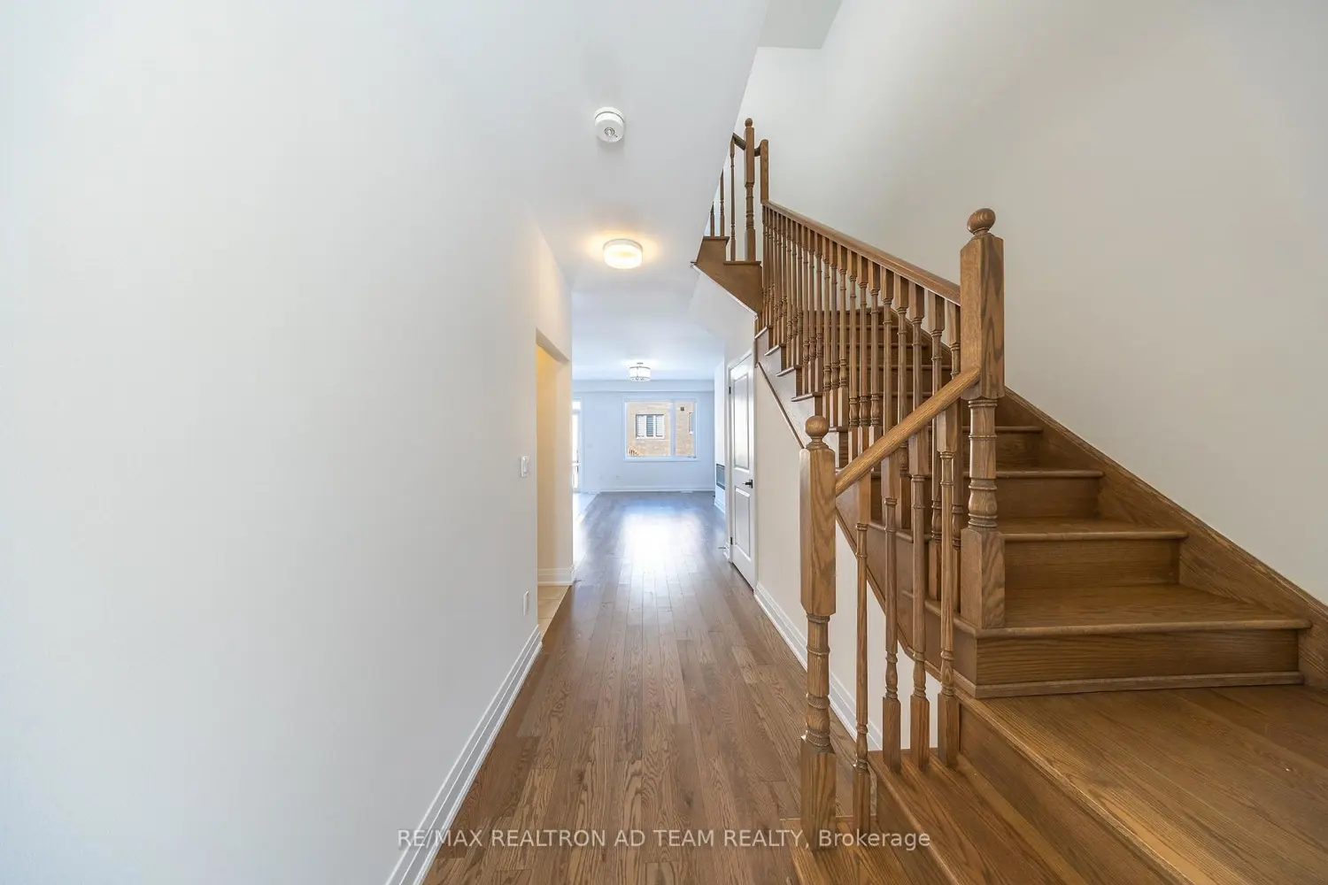 Additional image 7 of 972 Crowsnest Hollow Avenue