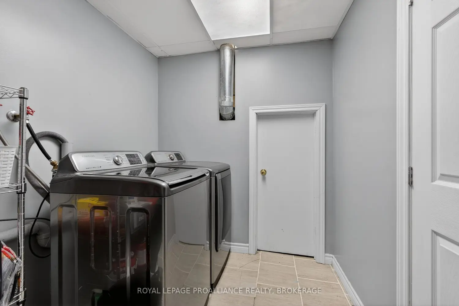 Additional image 13 of 614 Barnsley Crescent