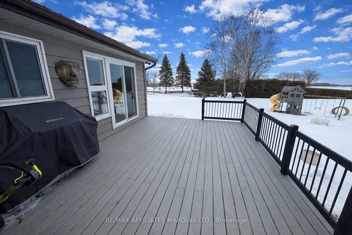 Additional image 5 of 11728 Lakeshore Drive