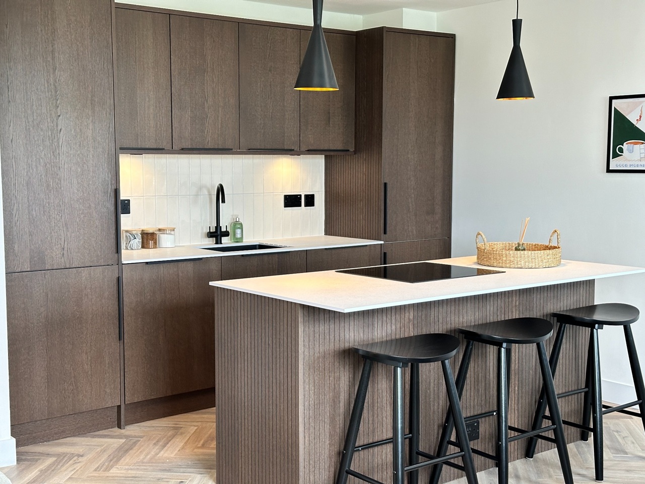 1 Bed Flat, Clapham Park Road, SW4, N1 7GU