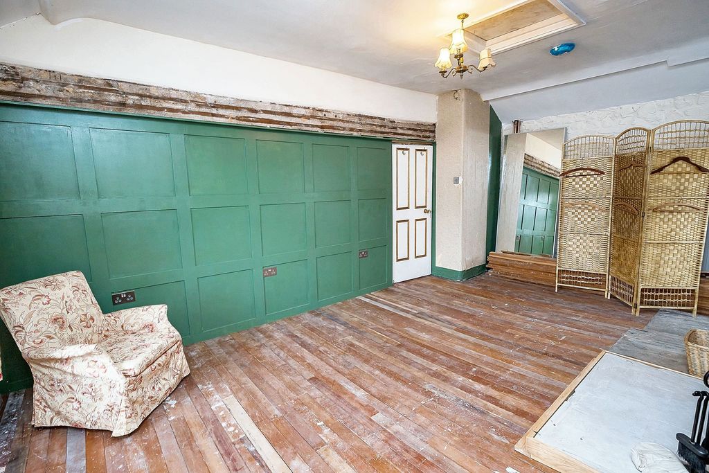 Additional image 31 of 5 bed semi-detached house for saleHigh Street, Conwy LL32