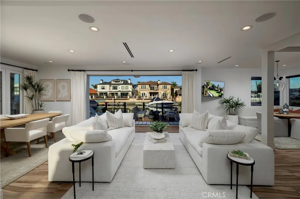 Additional image 11 of 16572 Grimaud Ln, Huntington Beach, CA 92649