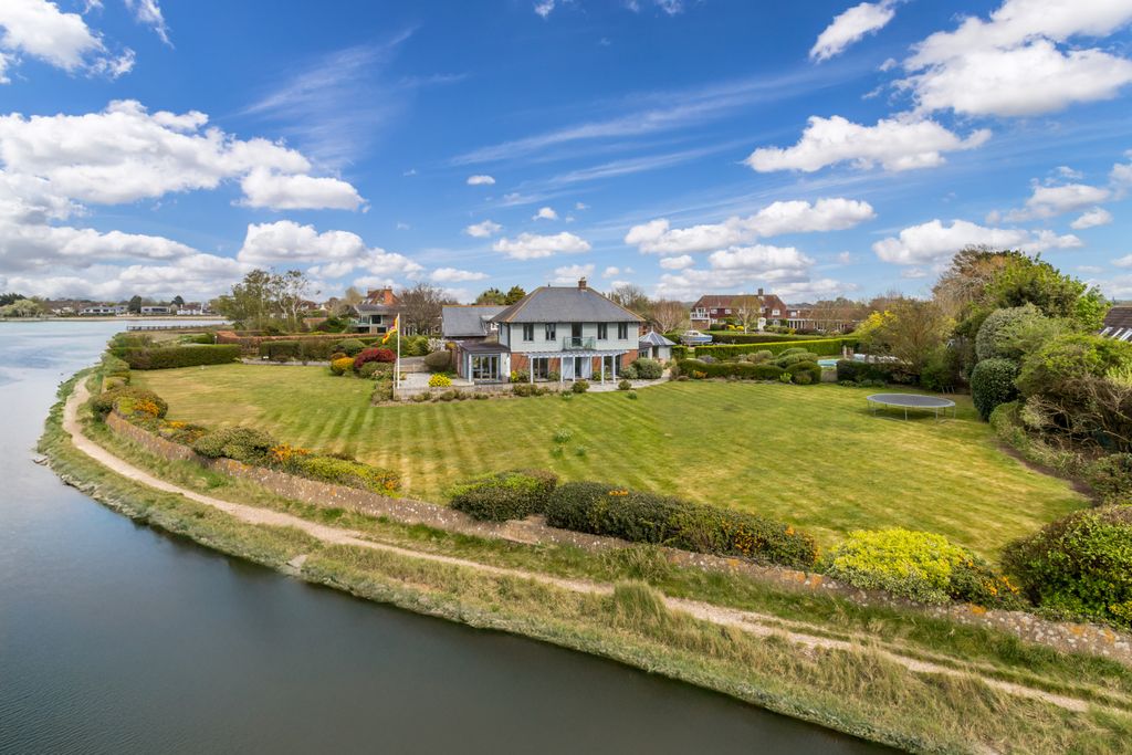 Additional image 36 of 7 bed detached house for saleShore Road, Bosham, Chichester, West Sussex PO18