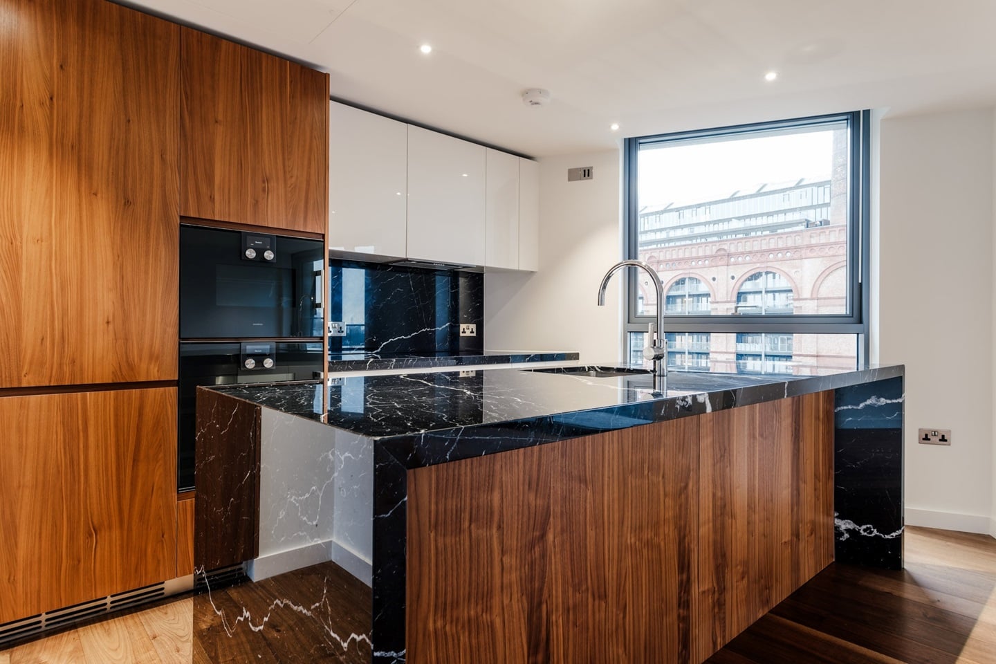 Additional image 8 of 2 Bed Flat, Waterfront Drive, SW10, N1 7GU