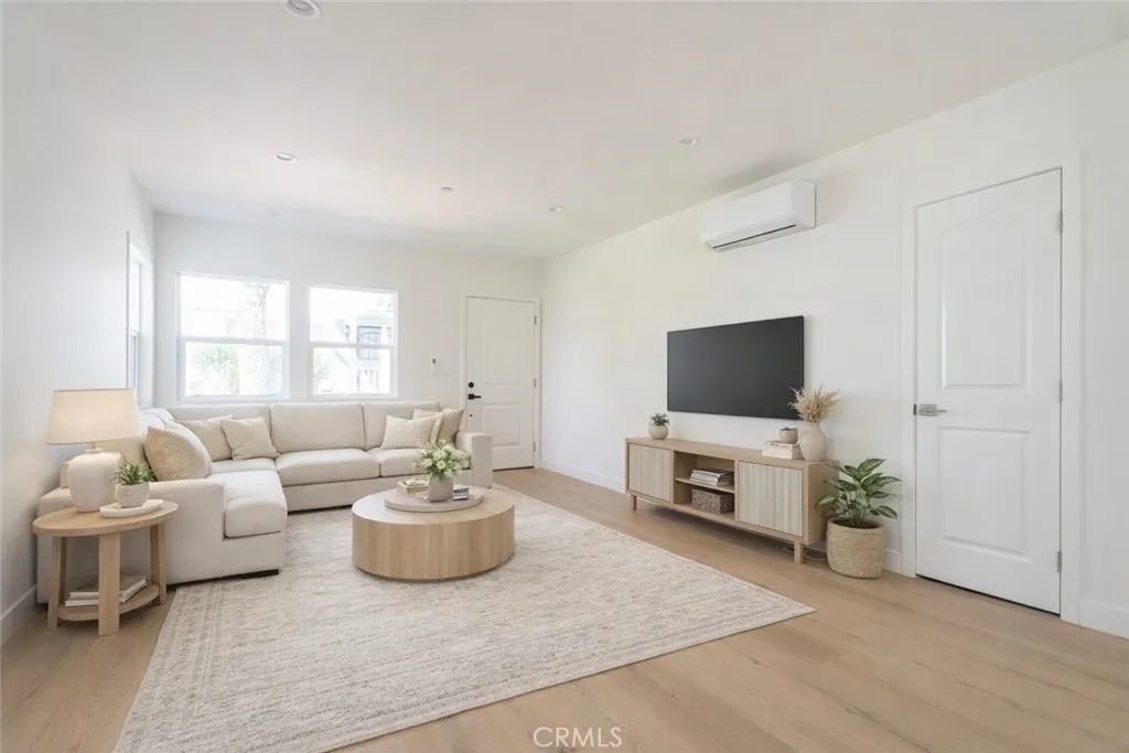 Additional image 40 of 1065 E Spazier Ave Unit 102, Burbank, CA 91502