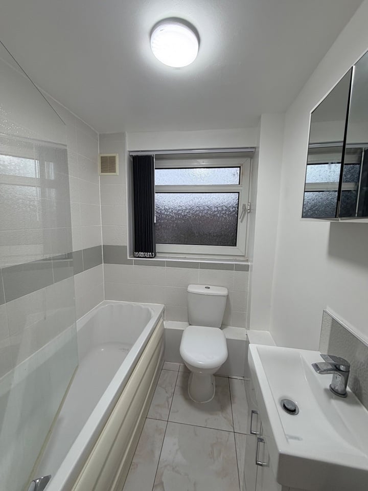 Additional image 6 of 1 Bed Flat, Kingsbury Court, B23, N1 7GU