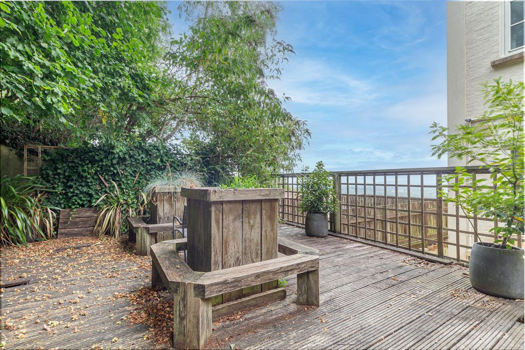 Additional image 6 of 3 bed flat for saleHolywell Road, Malvern WR14