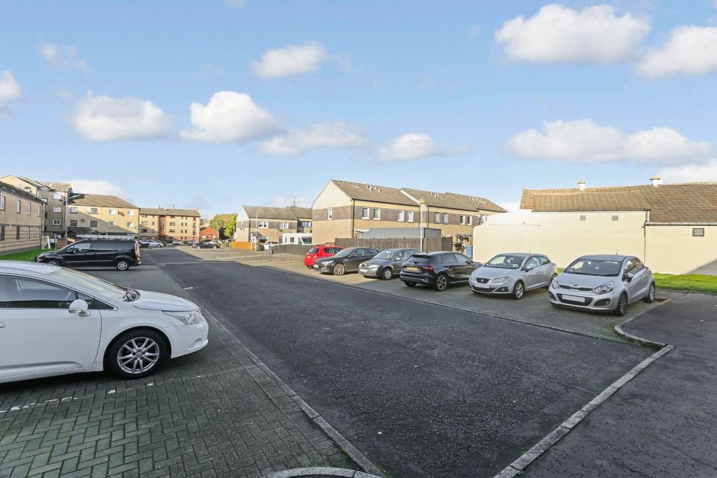 Additional image 21 of 2 bed flat for saleGlasgow Road, West Dunbartonshire, Clydebank G81