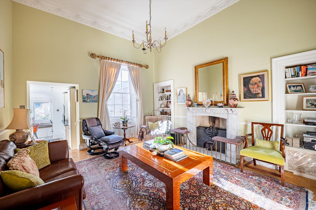 Additional image 8 of 2 bed maisonette for saleGreat Pulteney Street, Bath BA2