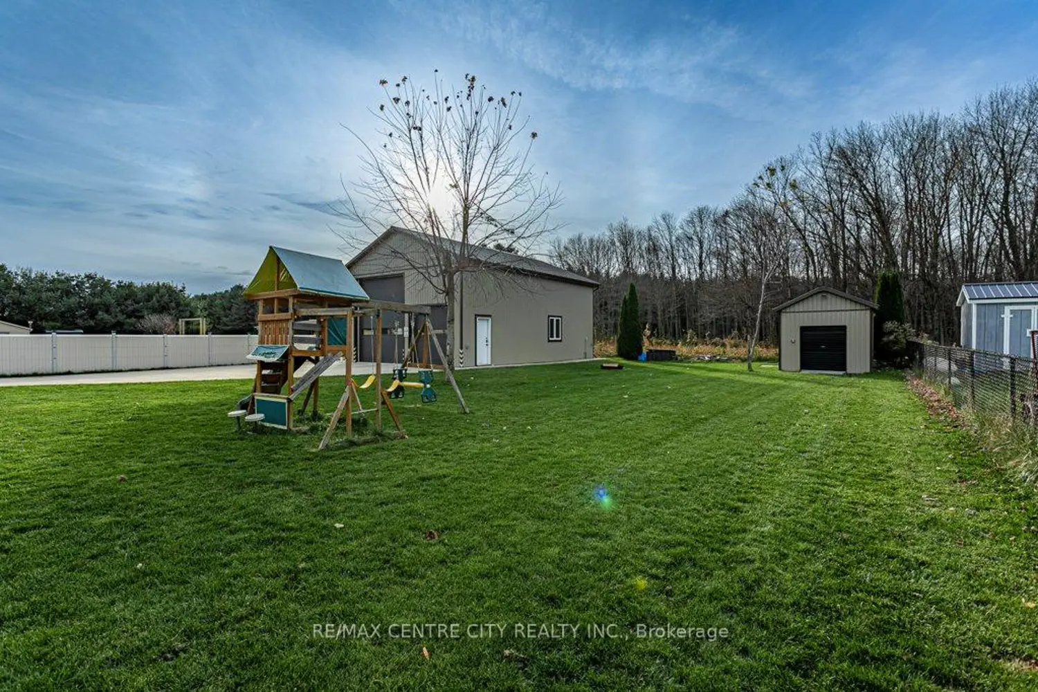 Additional image 4 of 6851 Springfield Road