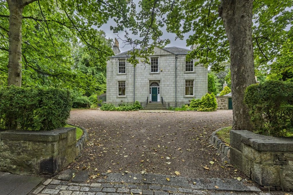 6 bed detached house for sale8 The Chanonry, Old Aberdeen, Aberdeen AB24