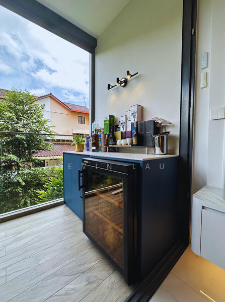 Additional image 3 of ❤️ FIRESALE UnderValue 4% yield ❤️ 1 Bed FreeHold Luxury Designer Condo The Gazania