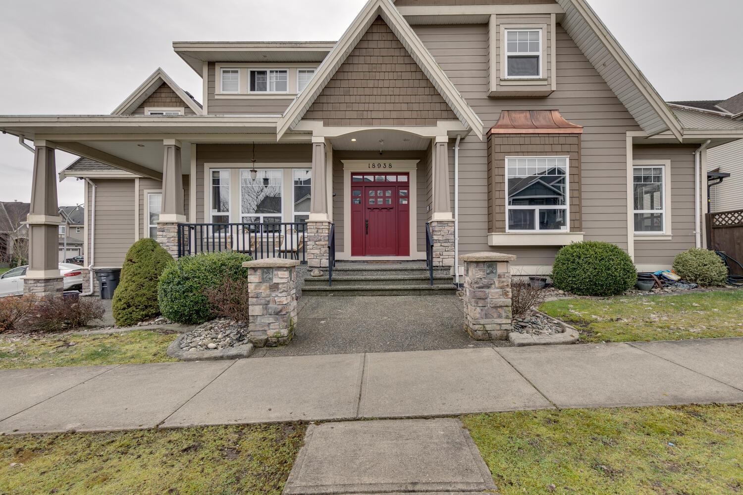 18938 54a Avenue, Surrey, BC, V3S 6R4