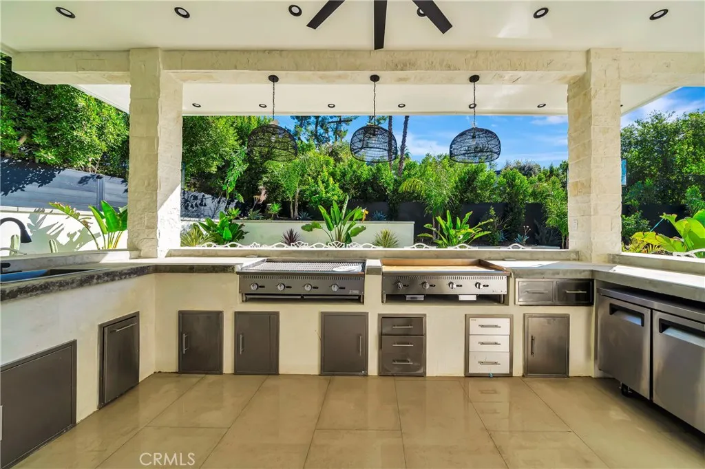 Additional image 120 of 19225 Rosita St, Tarzana, CA 91356