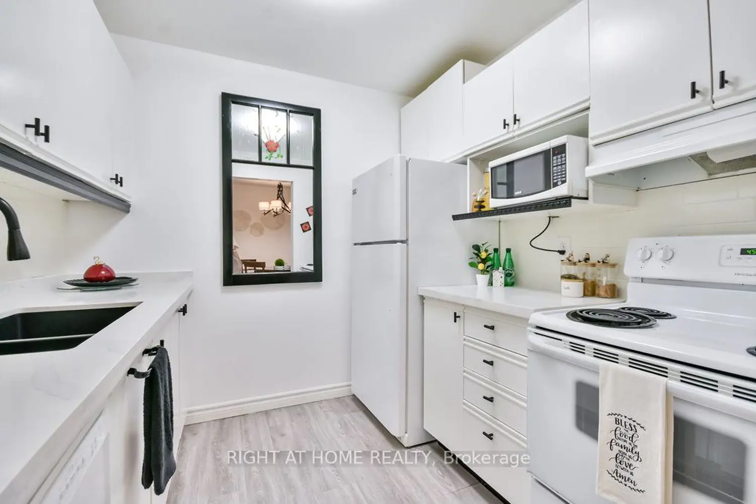 Additional image 8 of 179 Edgehill Drive B6