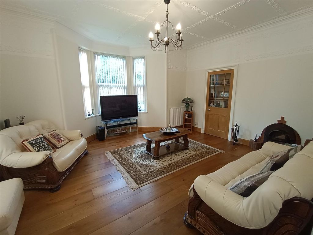 Additional image 3 of 5 bed detached house for saleGlebe Street, Dumfries DG1