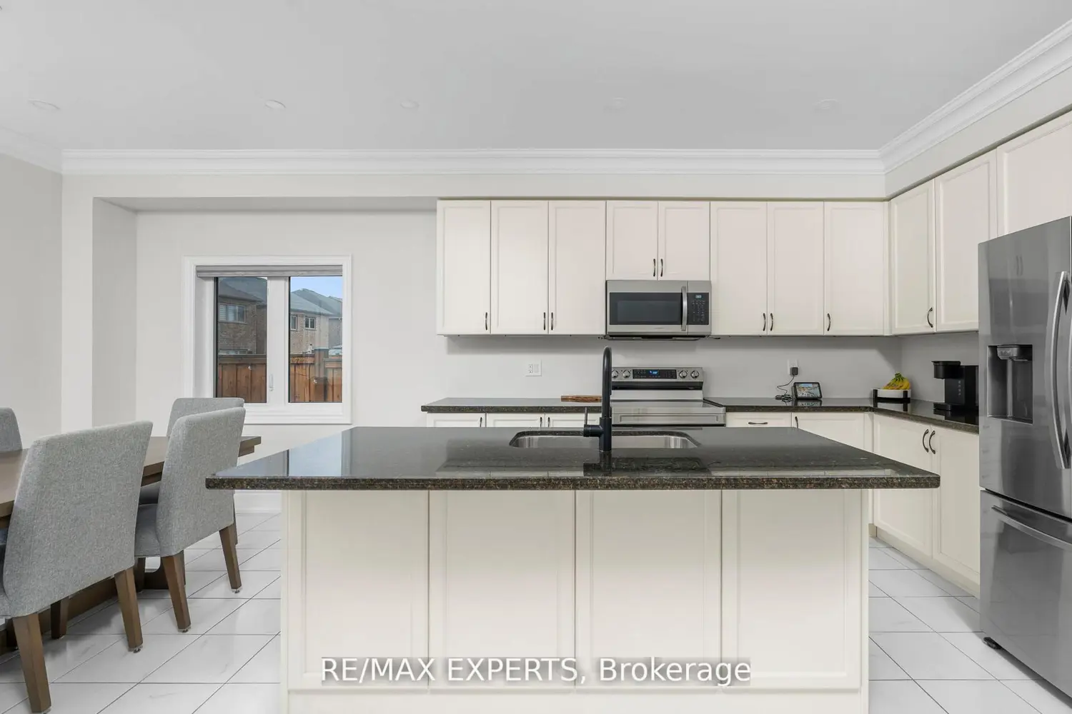 Additional image 2 of 1430 Farrow Crescent