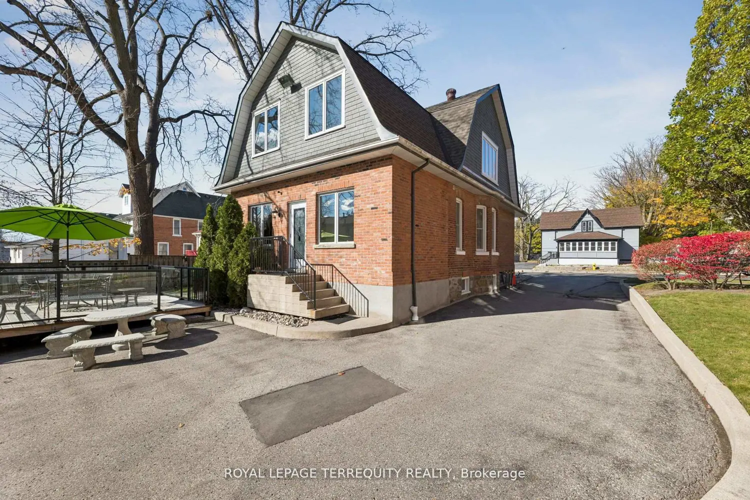 Additional image 17 of 567 Kingston Road