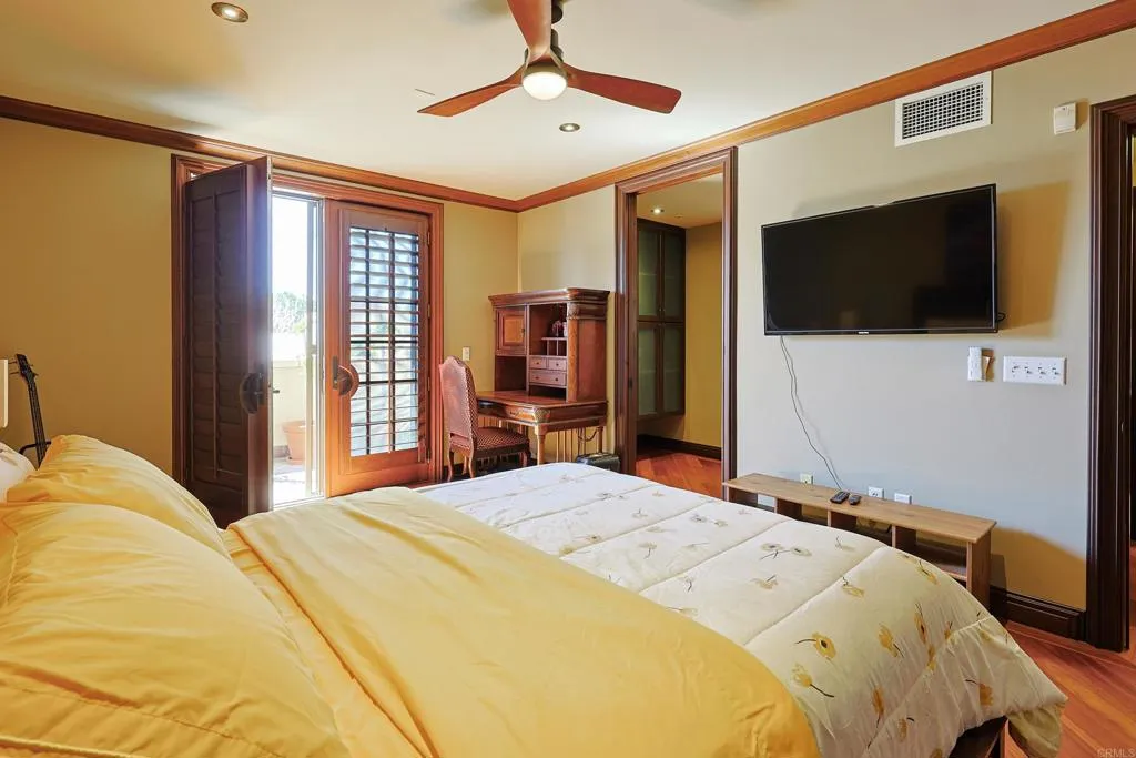 Additional image 71 of 120 C Avenue Unit 201, Coronado, CA 92118