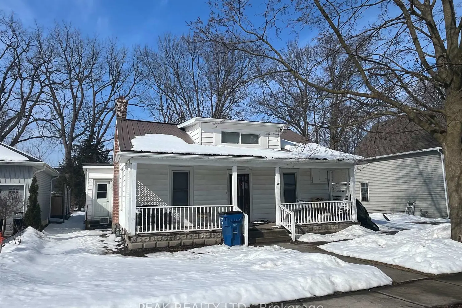 152 Elm Street