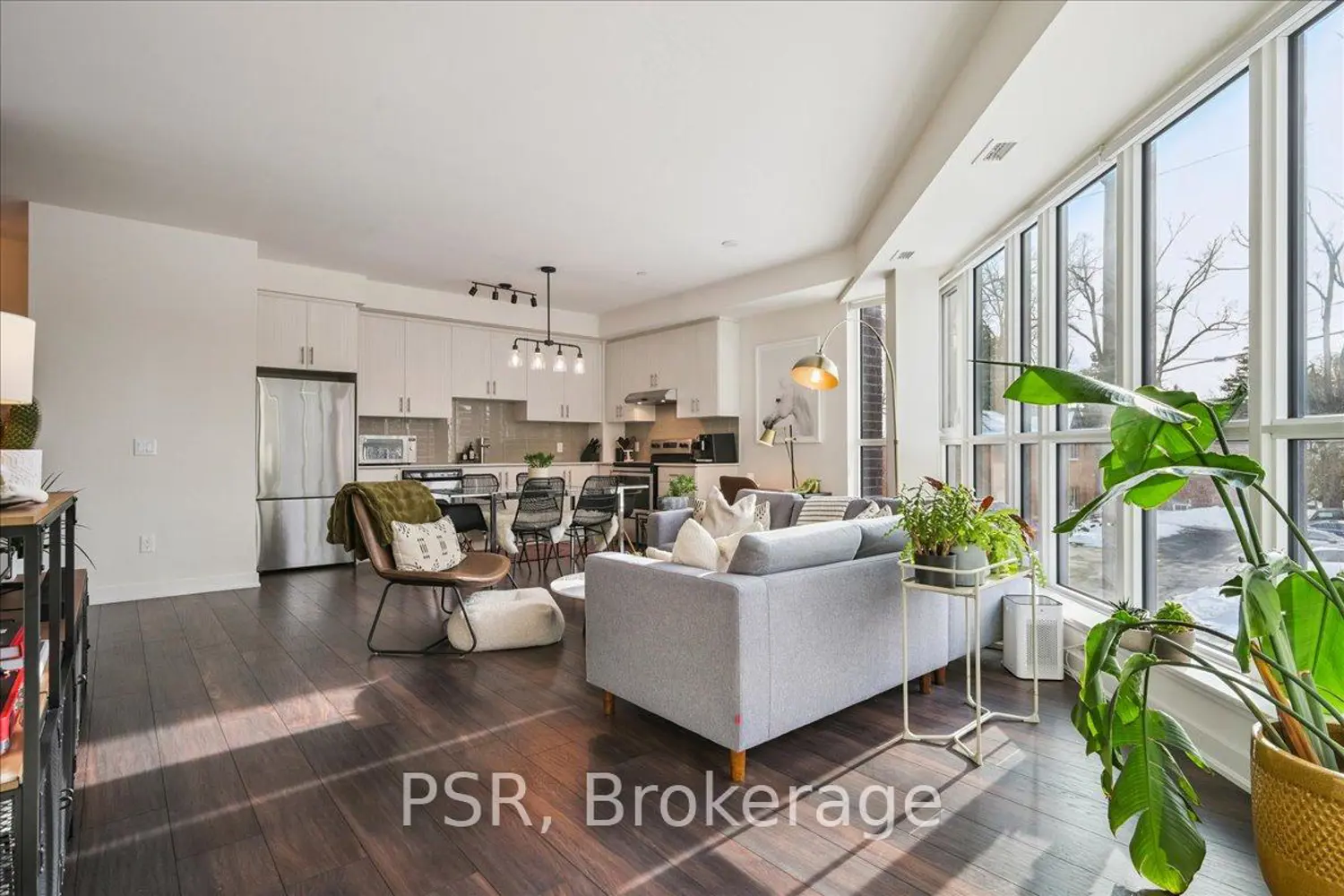 Additional image 15 of 320 Plains Road 211