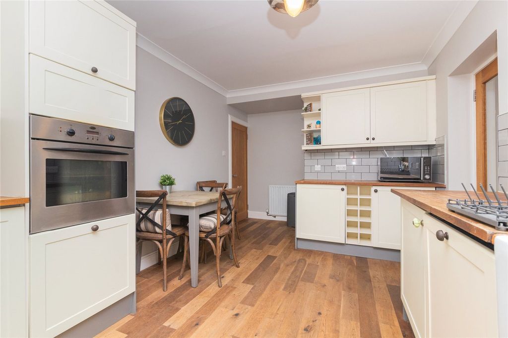 Additional image 5 of 5 bed flat for saleThe Chalet, Dunard House, Kinlochard, Stirling, Stirlingshire FK8