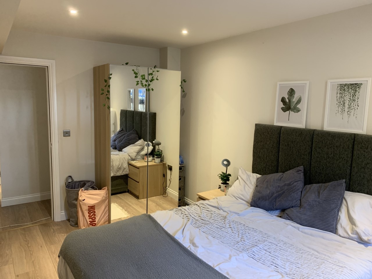 Additional image 11 of 3 Bed Flat, Headingley Lane, LS6, N1 7GU